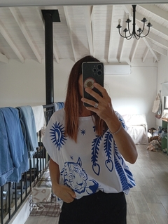 Remera Lion - comprar online