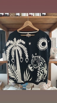 Remera Lion