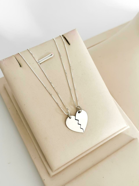 COLAR PRATA 925 CORAÇÃO LOVE
