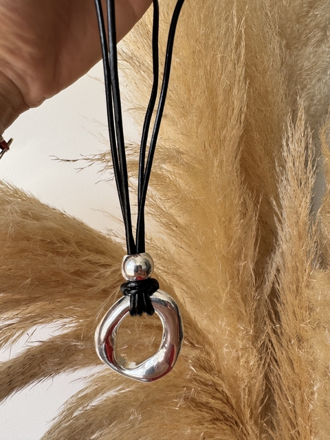 Conjunto Lazo Circulo Chunky Calado de acero quirúrgico blanco - comprar online