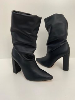 Bota Slouch Preta - LARA 748