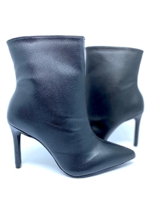 Bota LIA Clássica.
