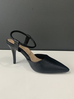 Scarpin Preto tiras - comprar online