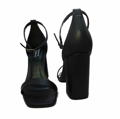 SANDÁLIA DARA PRETA - Insanas e Santas Shoes