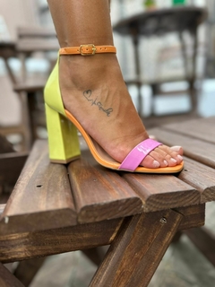 SANDÁLIA LAVINIA TUTTI-FRUTTI