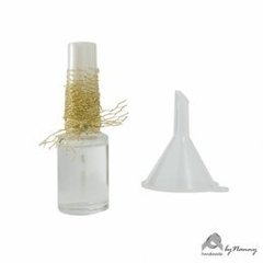 Frasquinho de 10 ml vazio mais 1 funilzinho