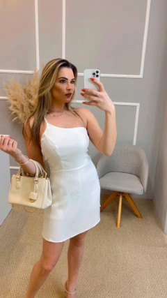 Vestido cetim branco P na internet
