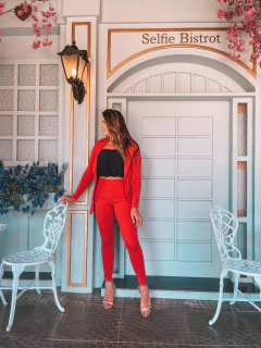 Calça montaria vermelha M - comprar online