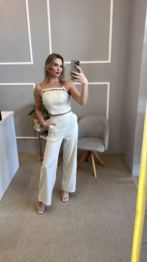 Conjunto blusa e calça cru