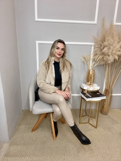 Jaqueta de pele bege P - Closet de Luxo
