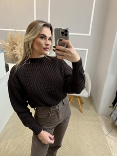 Blusa tricot marrom café U