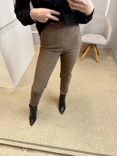 Calça montaria poliuretano marrom - comprar online