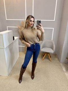 Blusa ponto pipoca ampla bege U - Closet de Luxo
