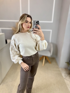 Blusa Gatabakana cashmere bordada