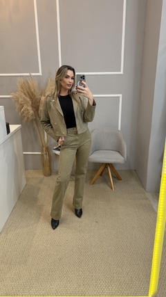 Calça Gatabakana risca verde 36 na internet