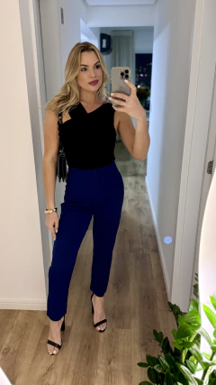 Calça alfaiataria azul marinho P - loja online