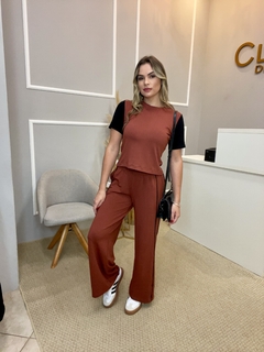 Conjunto blusa e calça malha P