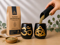 Mates Madera De Algarrobo Pintado Mano - Simbología Sagrada- Triqueta - comprar online