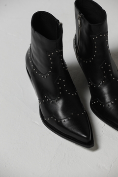 BOTA FALCON