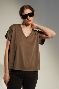 REMERA QUILLEN