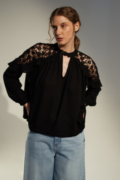 BLUSA SISTAS