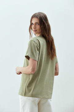 REMERA SOLVA en internet
