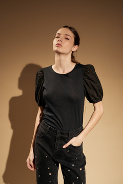 REMERA TUBAI - comprar online