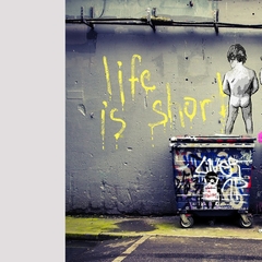 Life is short - comprar online