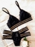 Strappy Louise Preto na internet
