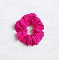 scrunchie pink