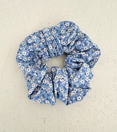 scrunchie floral na internet