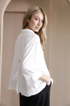 Camisa CLEMATIS - fabricantes y mayoristas de indumentaria femenina en Flores CABA | MODA EMMAO 