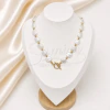 Collar con gancho acero dorado GCA02