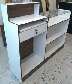 Balcão Caixa MDF Branco Com Vidro Detalhes Amadeirado.Cód EYKK