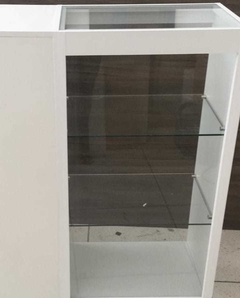 Balcão Vitrine MDF Branco .Cód VT1 na internet