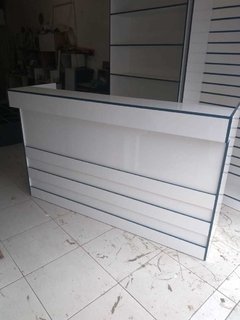 Balcão Caixa MDF Branco Com Filete Azul.Cód VIV20 na internet