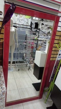 Espelho com moldura em MDF na internet