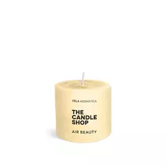 The candle: Magnolia Vainilla