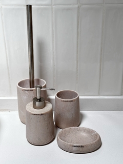 Baño - piedra lava