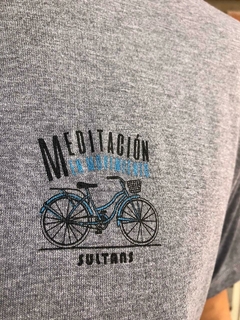 Remera MEDITACIÓN EN MOVIMIENTO