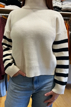 SWEATER CHIC