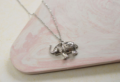 Cadena elefante plateado - comprar online