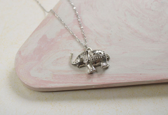 Cadena elefante plateado - picaresca accesorios