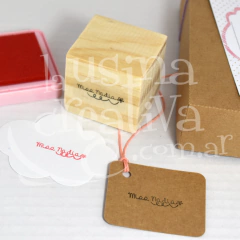 Sello con Nombre en taco de madera