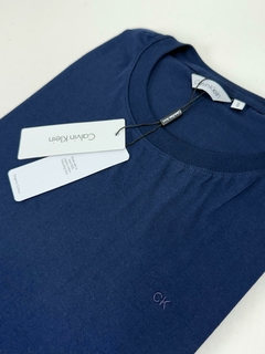 Camiseta Calvin Klein - Azul Marinho