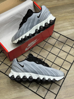 Tênis Nike Air Max DN8 - Masculino - comprar online