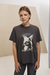 Remera Fantástica Justa Petra