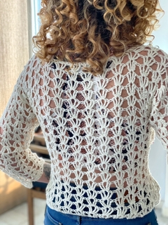 Sweater Meru Natural Rosetas - tienda online