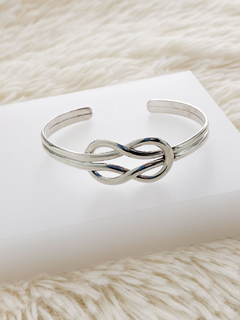 PULSERA ESCLAVA NUDO