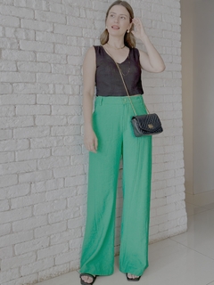 Calça Reta Liocel - Verde - comprar online